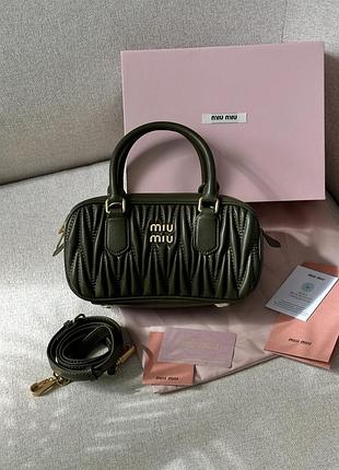 Шкіряна сумка бочонок 22см в прострочці matelassé m