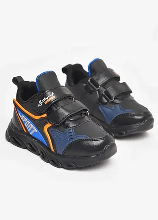 Кроссовки на липучке