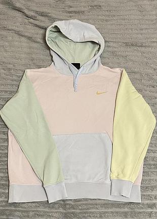 Жіноче худі nike у пастельних кольорах