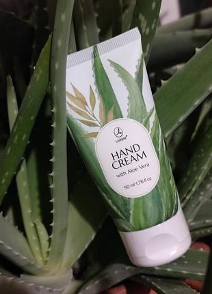🌿 sos для сухих рук - порятунок, який завжди під рукою/ крем для рук ламбре з алое
