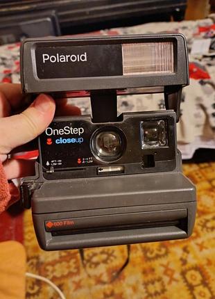 Вінтажна камера polaroid one step