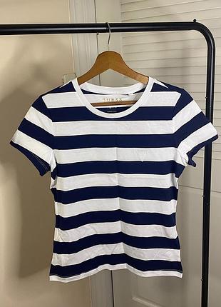 Жіноча футболка guess в полоску білого та синього кольорів