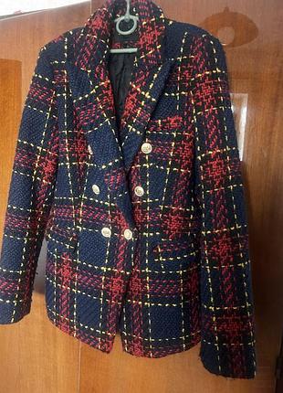 Жіночий жакет