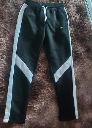 Спортивные штаны теплые