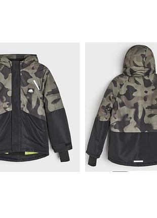 Нова зимова термокуртка розміром 146 з утепленням флісу по спинці