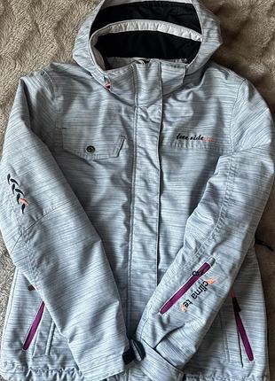Термокуртка жіноча, розмір s (підійде на невелику m)