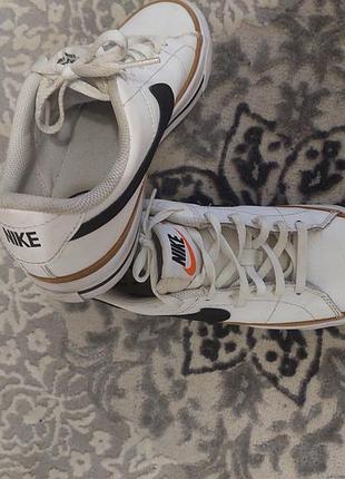 Кеды nike,женские белые на шнуровке