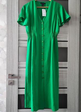 Зелена сукня міді на гудзиках