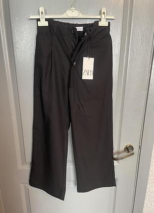 Дитячі штани для дівчинки