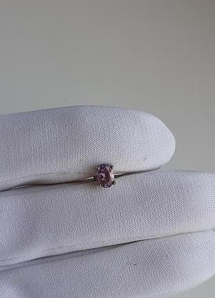 Одинична срібна сережка з аметистом