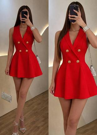 Сукня з вирізом 3