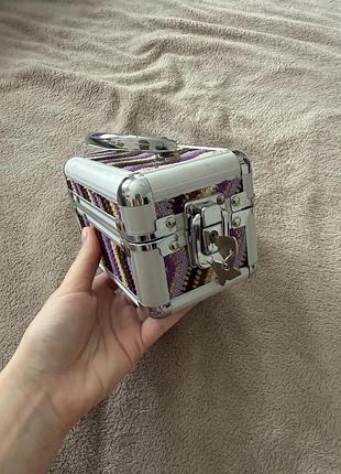 Шкатулка для прикрас