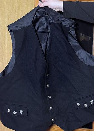 Шотландський жилет (waistcoat) у стилі highland dress
