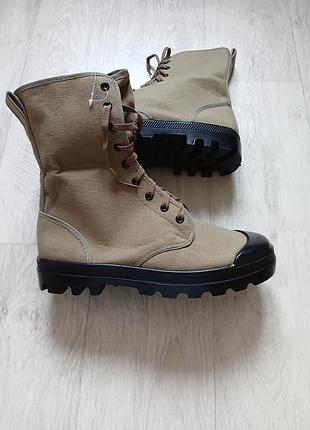 Ботинки мужские тактичнские mil-tec оригинал.