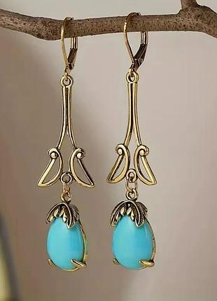 Сережки у вінтажному стилі