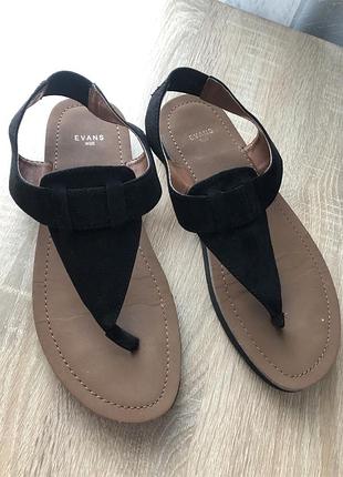 Продам босоніжки 40 розмір