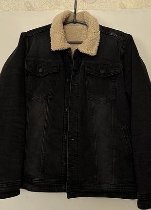 Чоловіча джинсова куртка