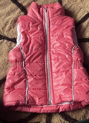 Жилетка на дівчинку