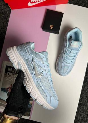 Женские голубые кросовки для спорта