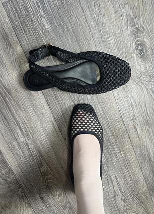 Босоніжки туфлі плетені