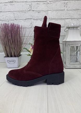 Черевики демісезонні чоботи на низьких підборах, натуральна замша