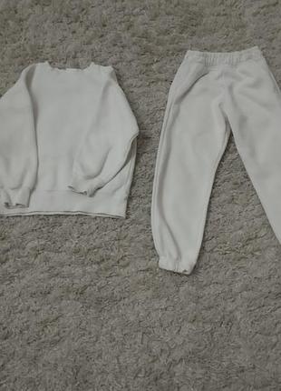 Костюм "zara"на девочку р.116-120 в идеальном состоянии!