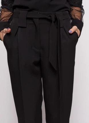 Брюки з високою посадкою італія