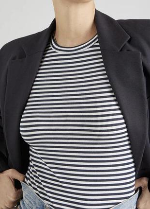 Жіночий лонгслів