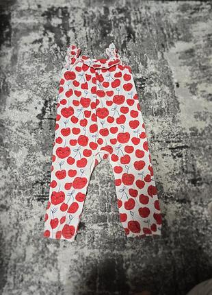 Комбинезон для девочки с вишнями