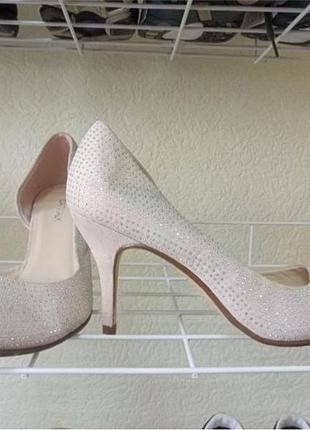 Туфли лодочки catwalk размер 39