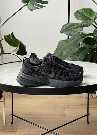 Женские кроссовки nike v2k run shoes black
