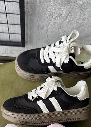 Стильні кеди на хлопчика