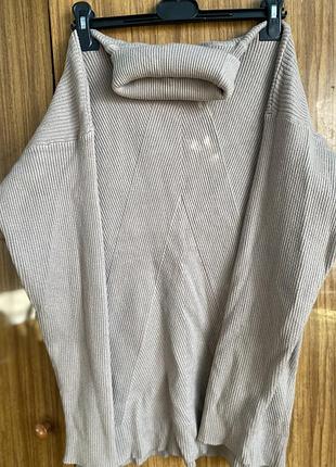 Теплий жіночий гольф