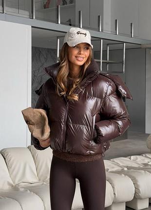 Женский теплый укороченный пуфер пуховик укороченная дутая куртка шоколадный шоколадный коричневый коричневая