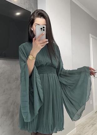 Святкова сукня