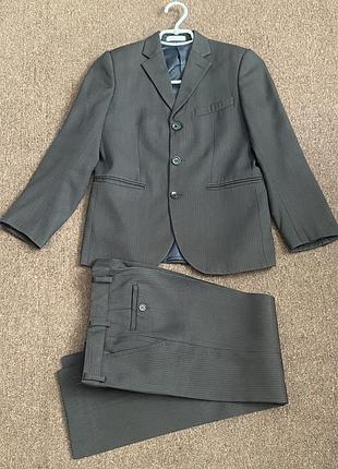 Шкільна форма ,костюм класика,піджак,брюки для хлопця 140-146
