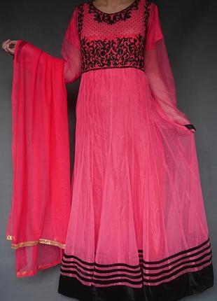 Сари індійське, індійський костюм, індійське плаття, анаркалі