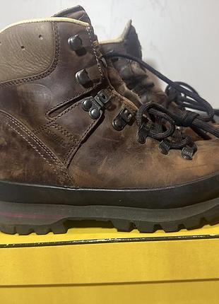 Чоботи шкіряні трекінговиє meindl borneo