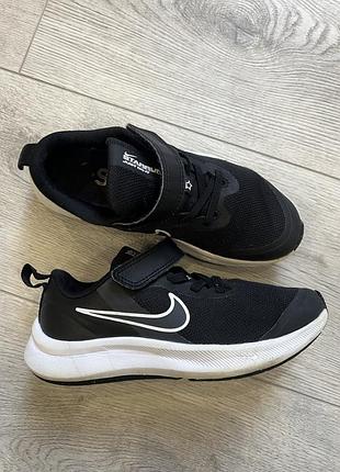 Кросівки nike