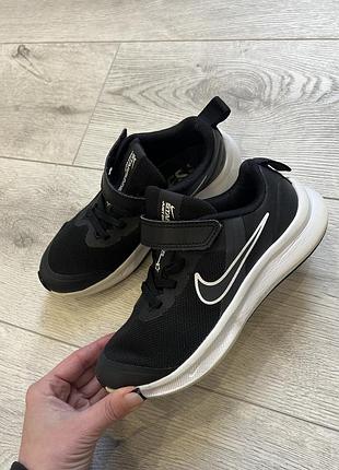 Кросівки nike 4