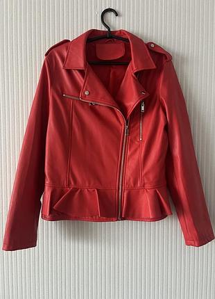 Червона куртка еко шкіра