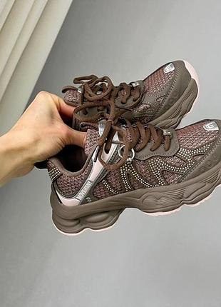 Кроссовки для девочки