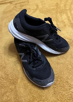 Продам кросівки new balance (оригінал)