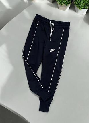 Спортивні штани, джогери nike (оригінал) на дівчинку 7-8 років