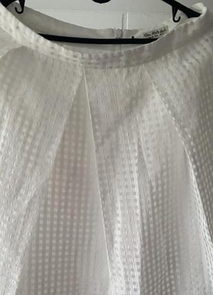 Біла спідниця міді 7