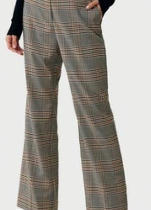 Коттонові штани. італія