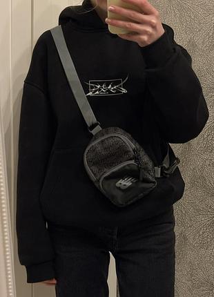 Сумка new balance opp core micro bag lab21001bpt