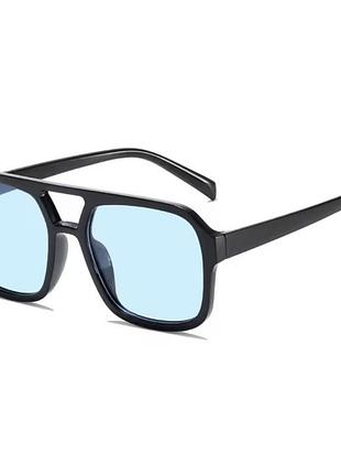 Голубые очки