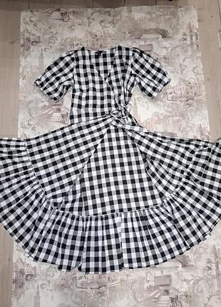 Шикарна сукня на запах м-л