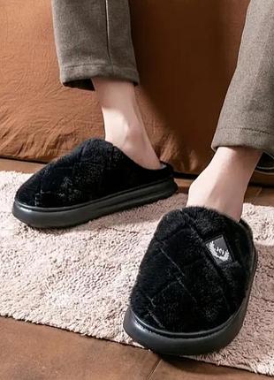 Мужские тапочки